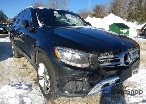 2017 Mercedes-Benz Glc 300 4Matic z USA, uszkodzony, nr VIN WDC0G4KB4HF148558